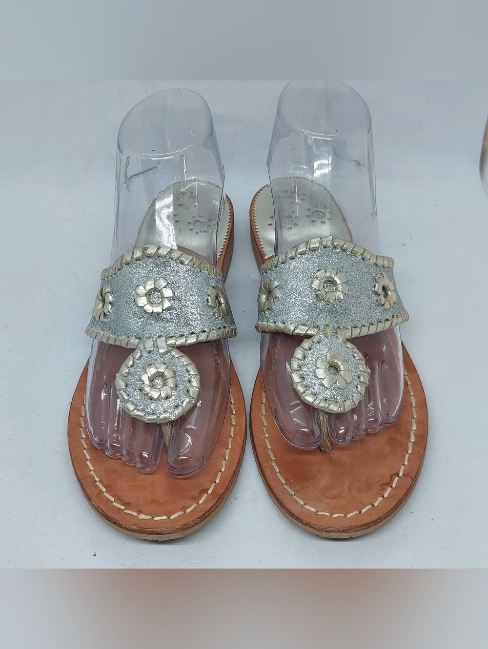 Jack Rogers Sandals Silver Pewter Leather Flats Thong Shoes Womens Size 7M Boho